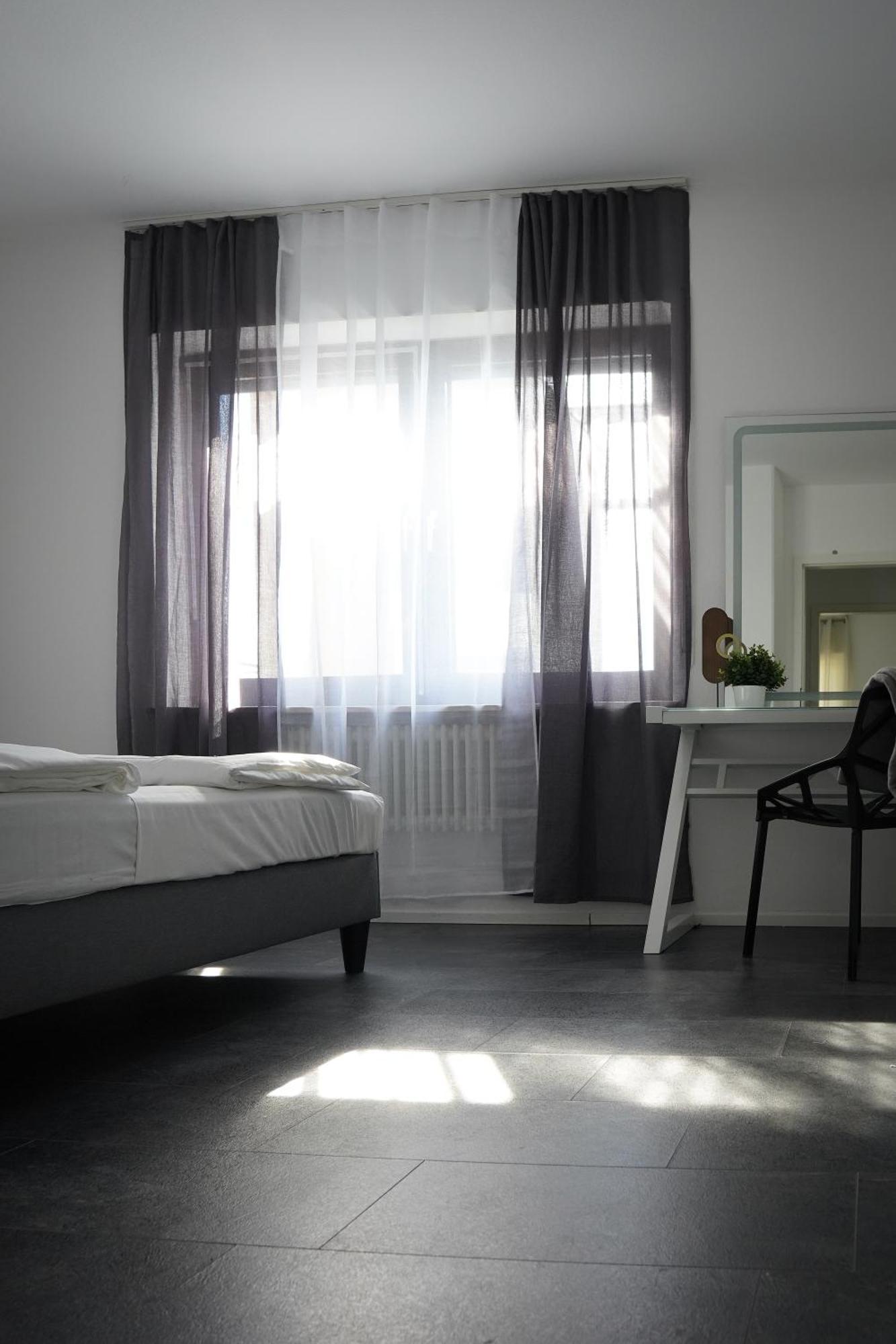 Spacehotel Karlsruhe Bagian luar foto